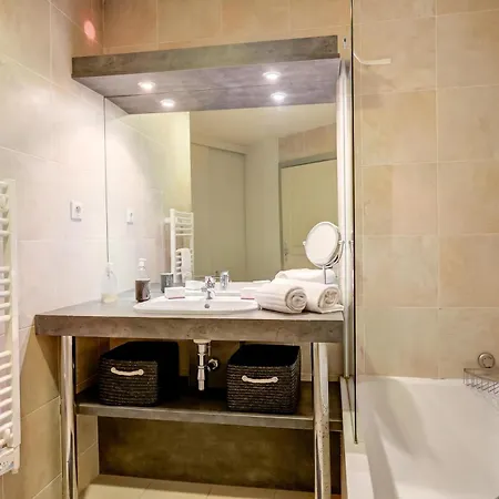 Apartment Au Vieux Port Center - Happy Cannes